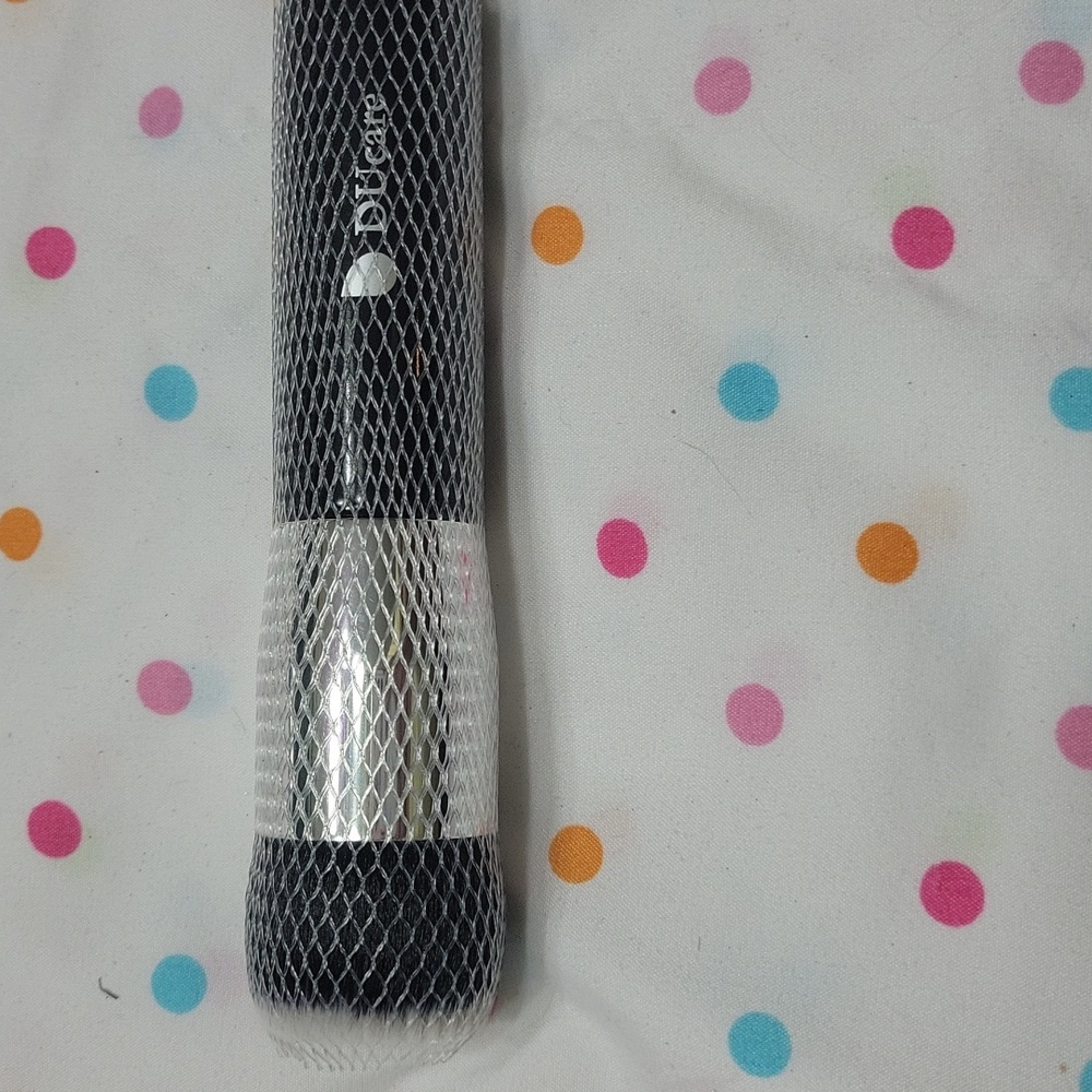 Makeup Bundle - Picture 4 of 10
